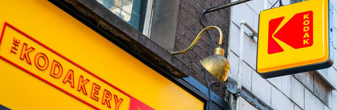 بررسی تاریخچه لوگوی kodak بررسی تاریخچه لوگوی kodak