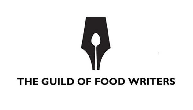فضای منفی در طراحی لوگو چیست 