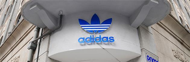 تاریخچه طراحی لوگو آدیداس