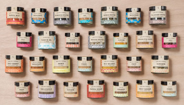 طراحی بسته بندی ادویه جات صادراتی