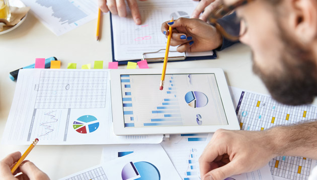 چگونه یک هرم برند بسازیم؟