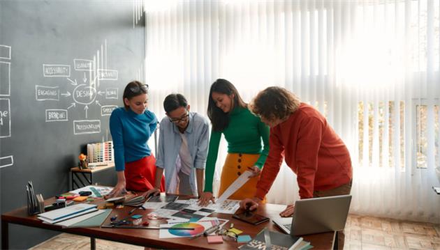 آژانس خلاقیت چیست