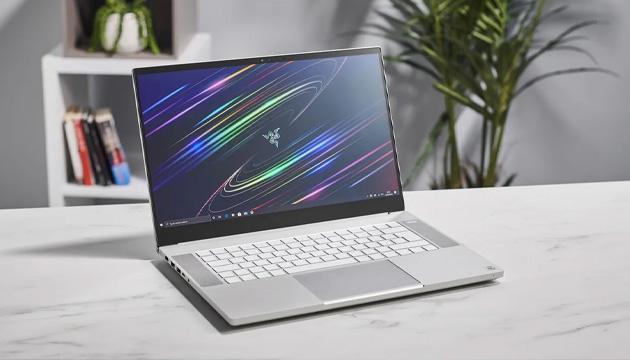 انتخاب بهترین لپتاپ برای طراحی لوگو