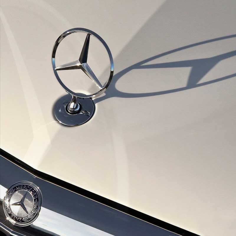 تاریخچه لوگوی شرکت مرسدس بنز